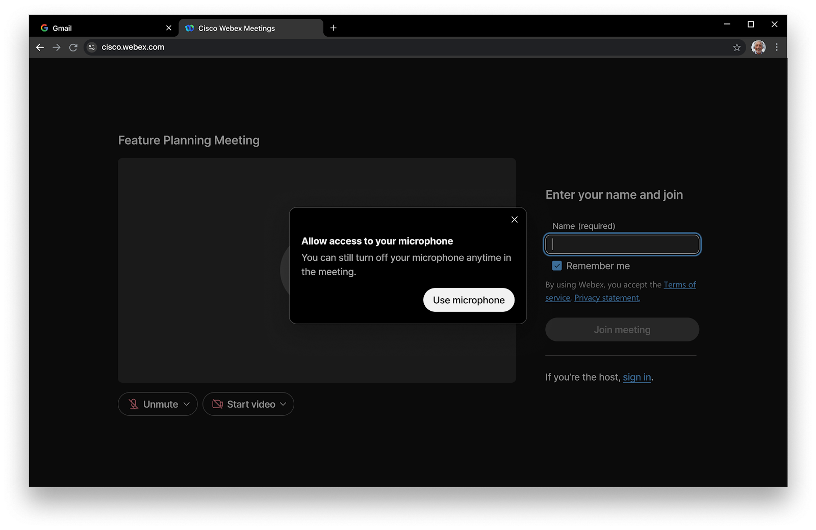 Mikrofon düğmesi tıklanarak kullanılıyor.