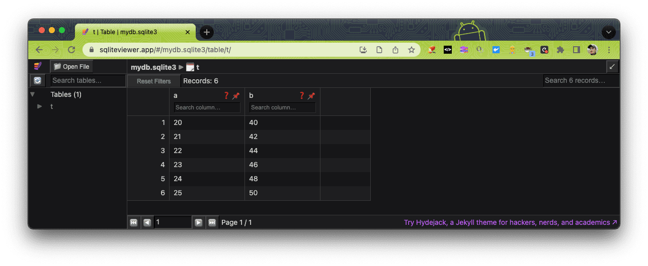 تطبيق SQLite Viewer المستخدَم لفتح ملف قاعدة بيانات من العرض التقديمي لـ SQLite Wasm