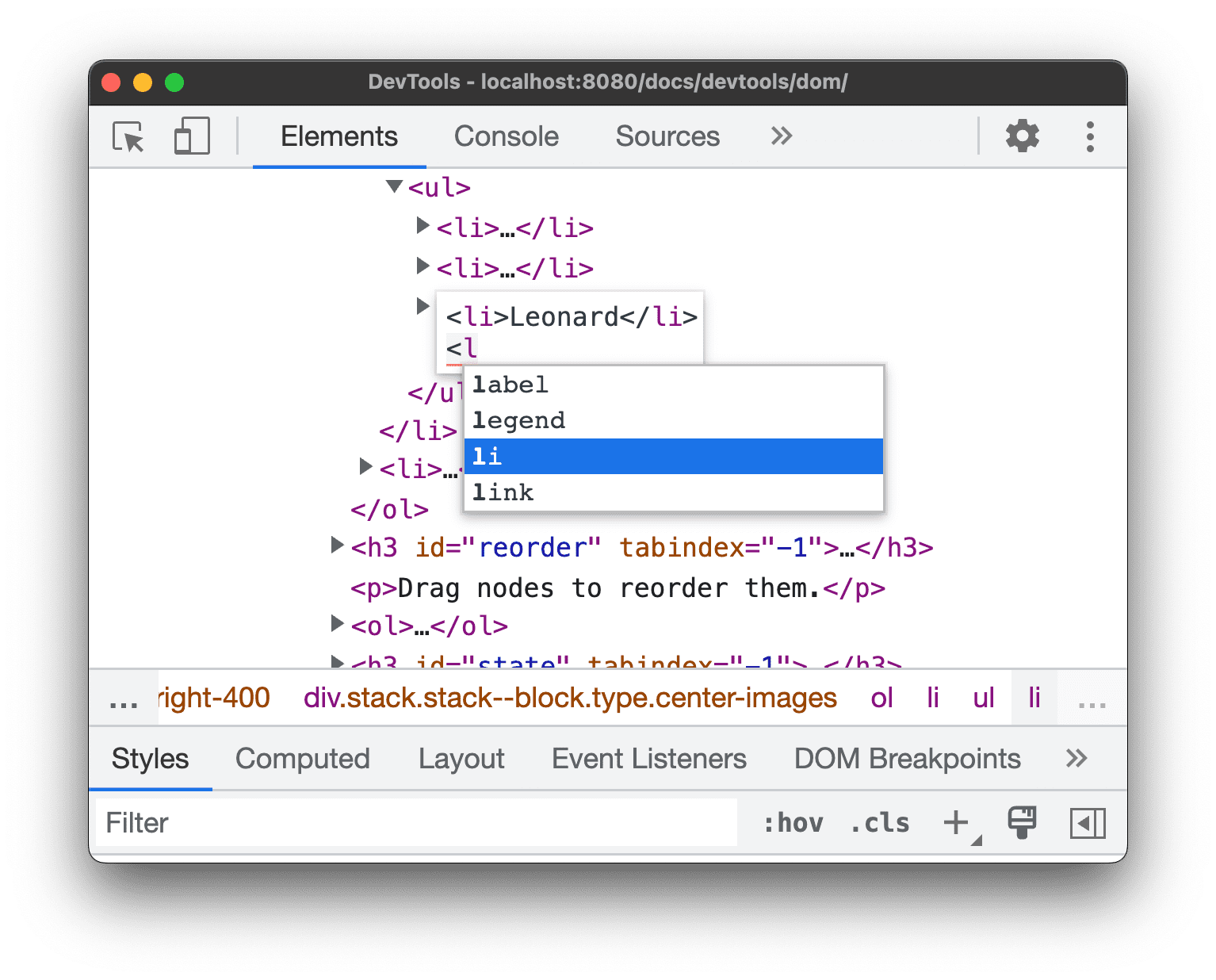 HTML 标记的自动补全功能。