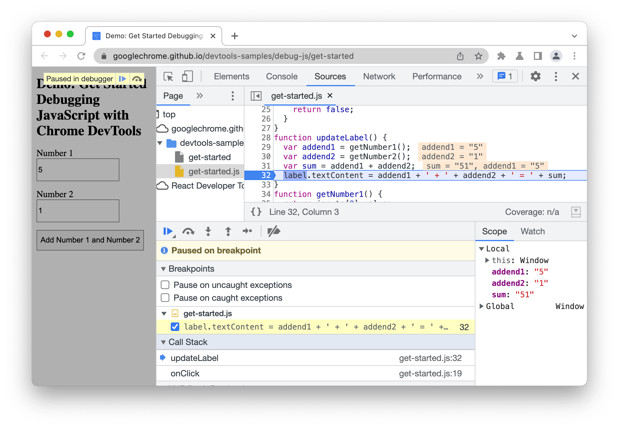 DevTools は行 32 のコード行のブレークポイントで一時停止します。